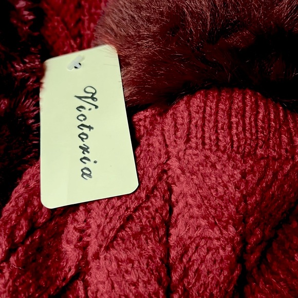 Women Warm Infinity Scarf & Cozy Knitted Beanie Hat 2Pcs! - Picture 6 of 6